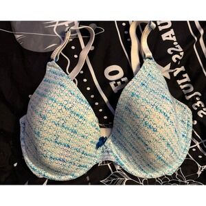 Maidenform Comfort Devotion Demi T-Shirt Bra, 32DD/32E (15733)